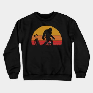 Bigfoot playing Golf Crewneck Sweatshirt